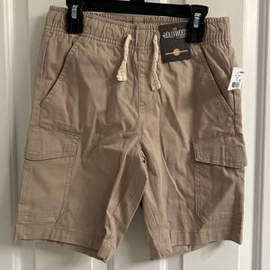 NWT-Hollywood Khaki Cargo Shorts